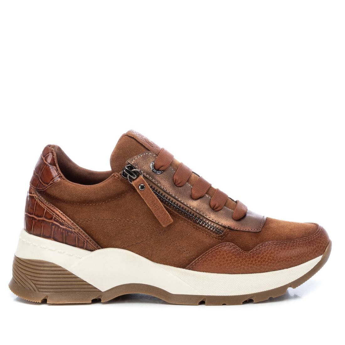 160195 Spanish Collection Leather sneakers with cushion sole in Black/Tan sneakers Sam Star shoes