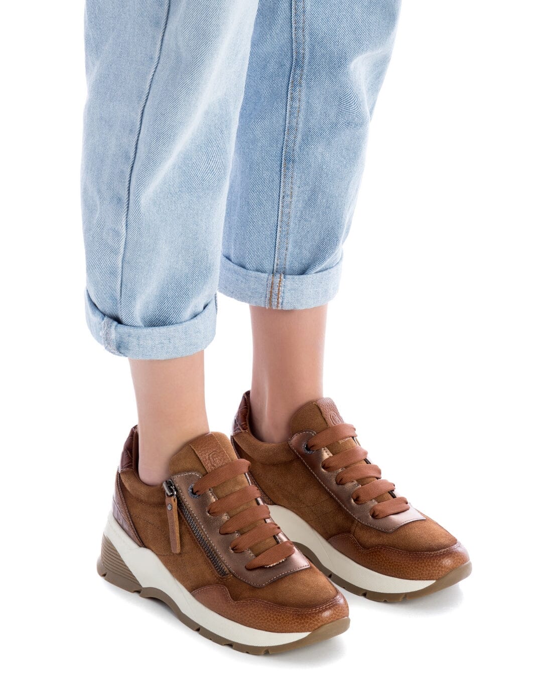 160195 Spanish Collection Leather sneakers with cushion sole in Black/Tan sneakers Sam Star shoes