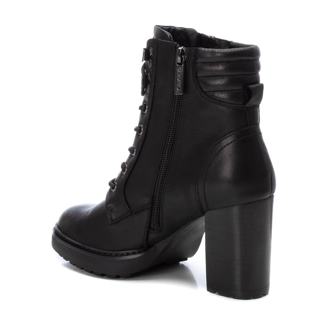 161178 Spanish Leather ankle boots with lace up in Black and Tan Boots Sam Star shoes