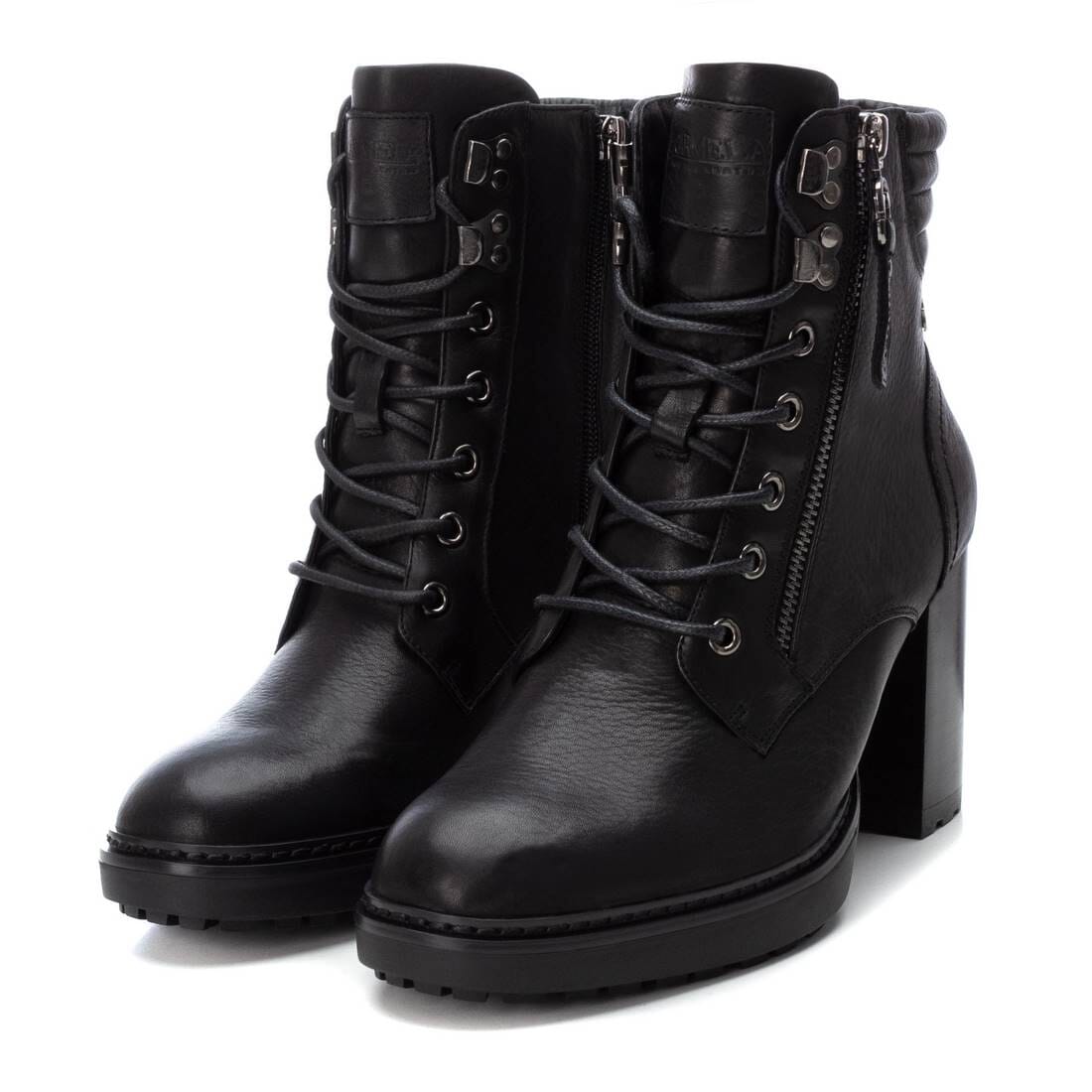 161178 Spanish Leather ankle boots with lace up in Black and Tan Boots Sam Star shoes