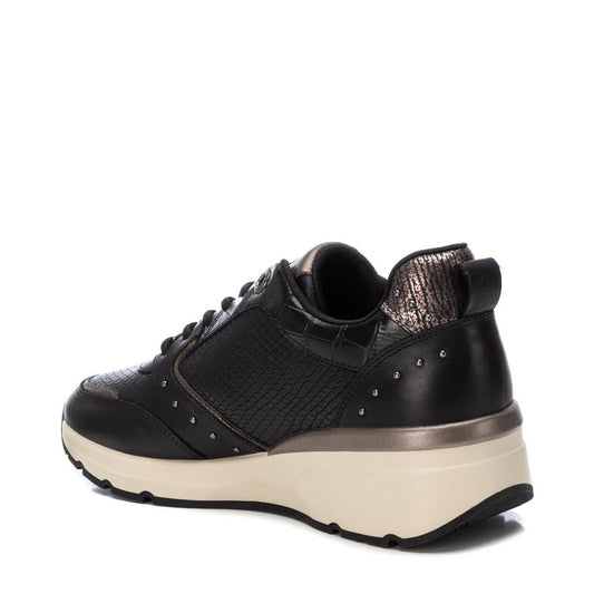 161824 Spanish Collection genuine leather sneakers with studs in Black sneakers Sam Star shoes