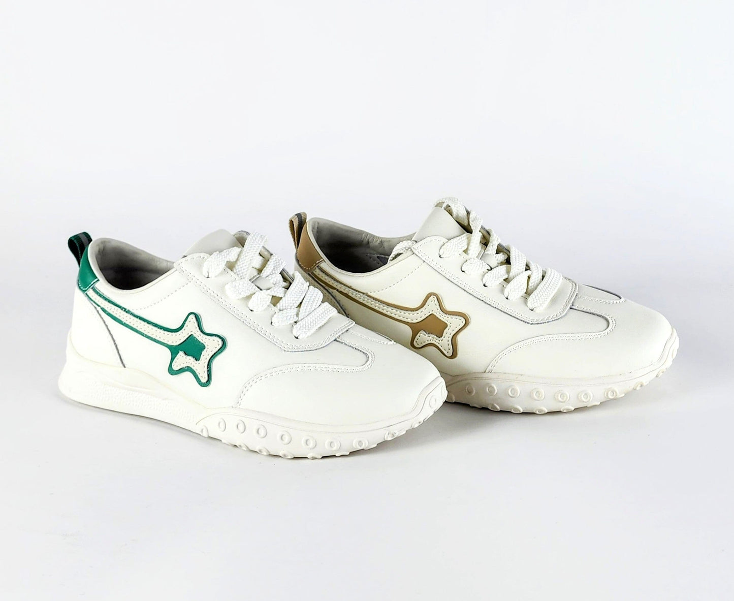 SS23009 White leather sneakers with star and flexible sole sneakers Sam Star Shoes