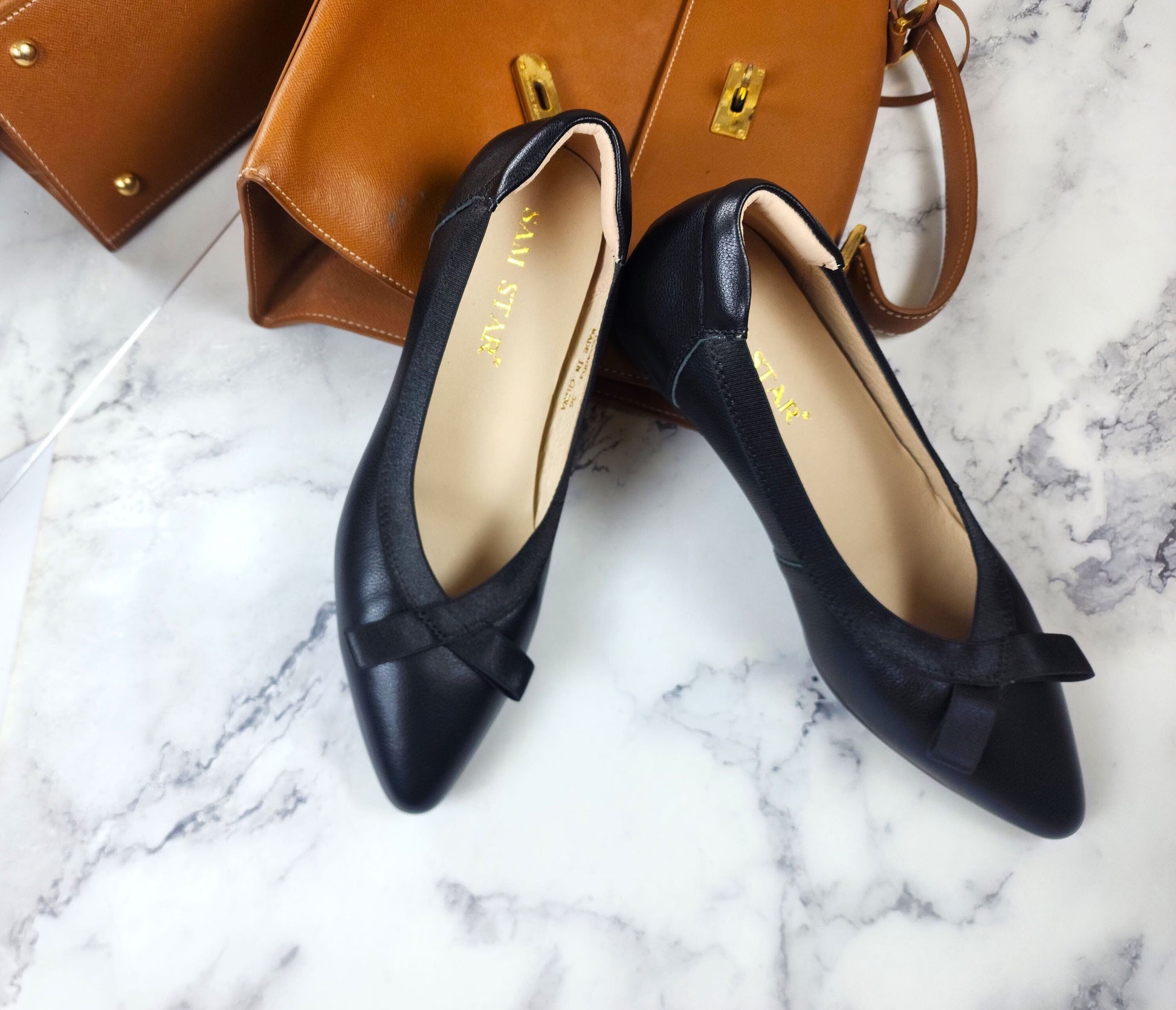 SS24006 Pointy Leather pumps with bow and extra cushion( new arrival ) Pumps Sam Star Shoes