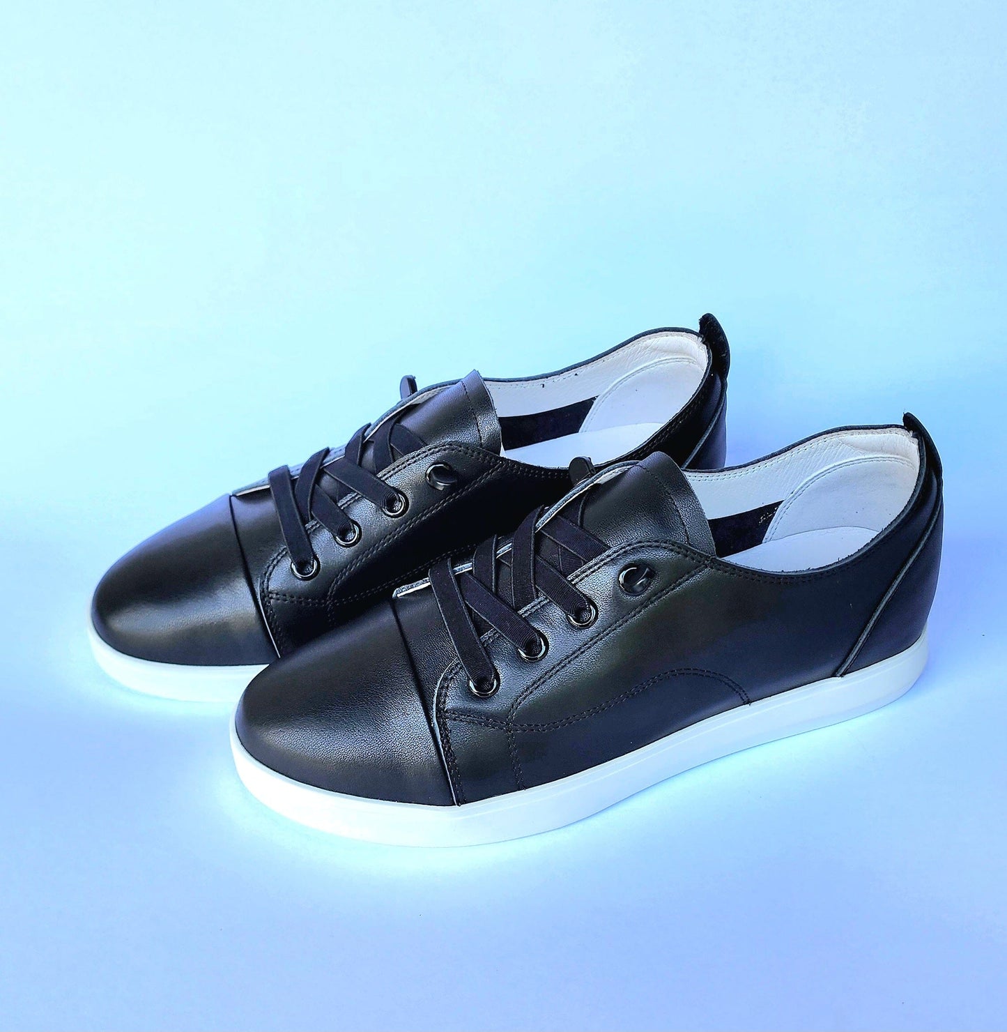 SS24007 Genuine leather sneakers with cushions - White, Black and Silver sneakers Sam Star Shoes
