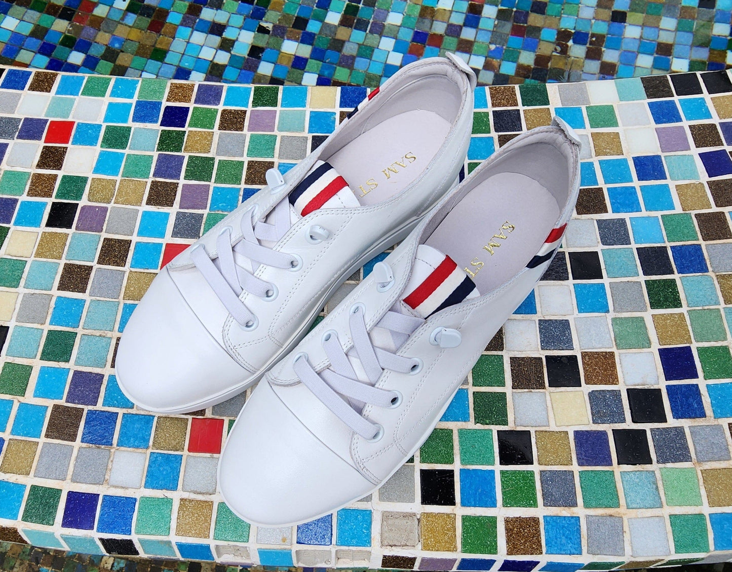 SS24007 Genuine leather sneakers with cushions - White, Black and Silver sneakers Sam Star Shoes