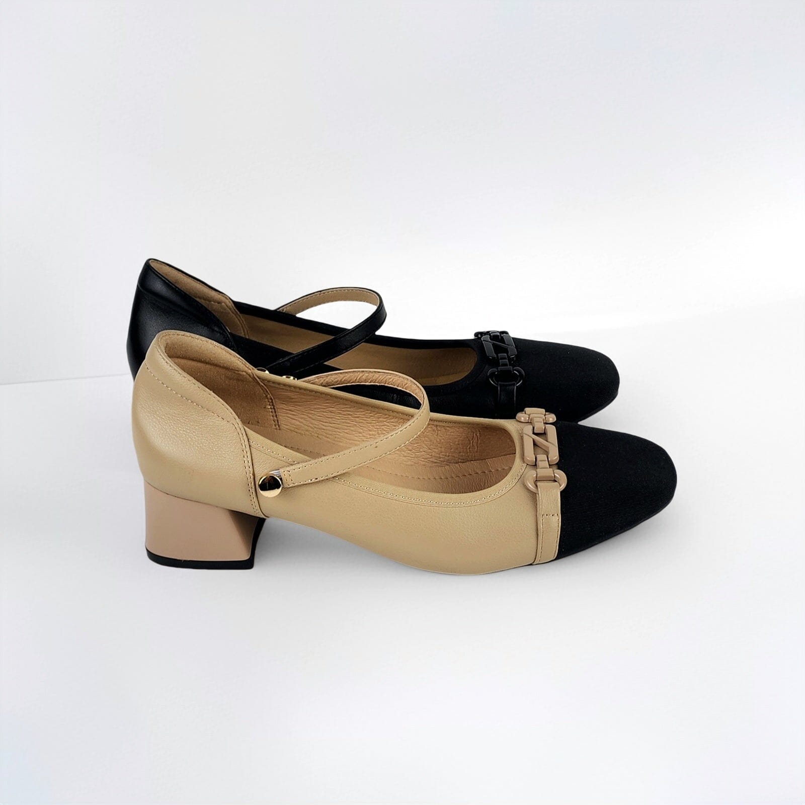 SS25001 Leather pumps with details and removable straps block heel ( new arrival) Pumps Sam Star shoes
