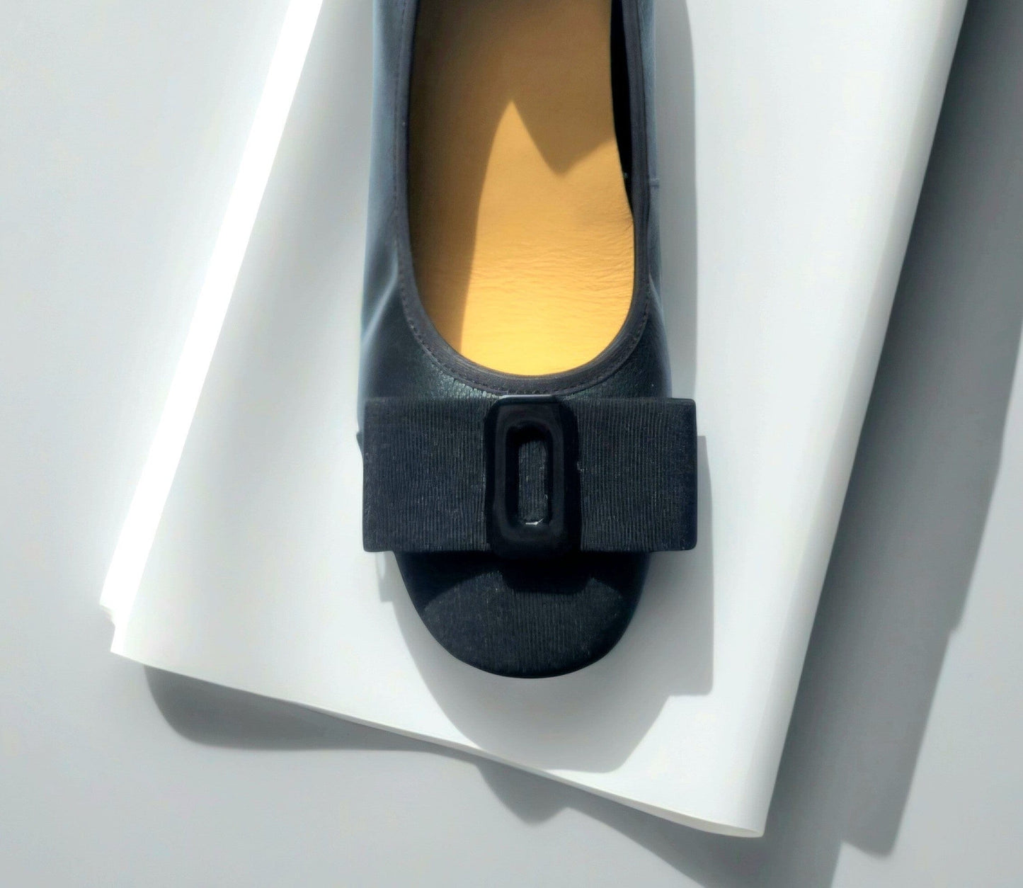 SS25002 Leather pumps with bow& Black buckle block heel ( new arrival) Pumps Sam Star shoes