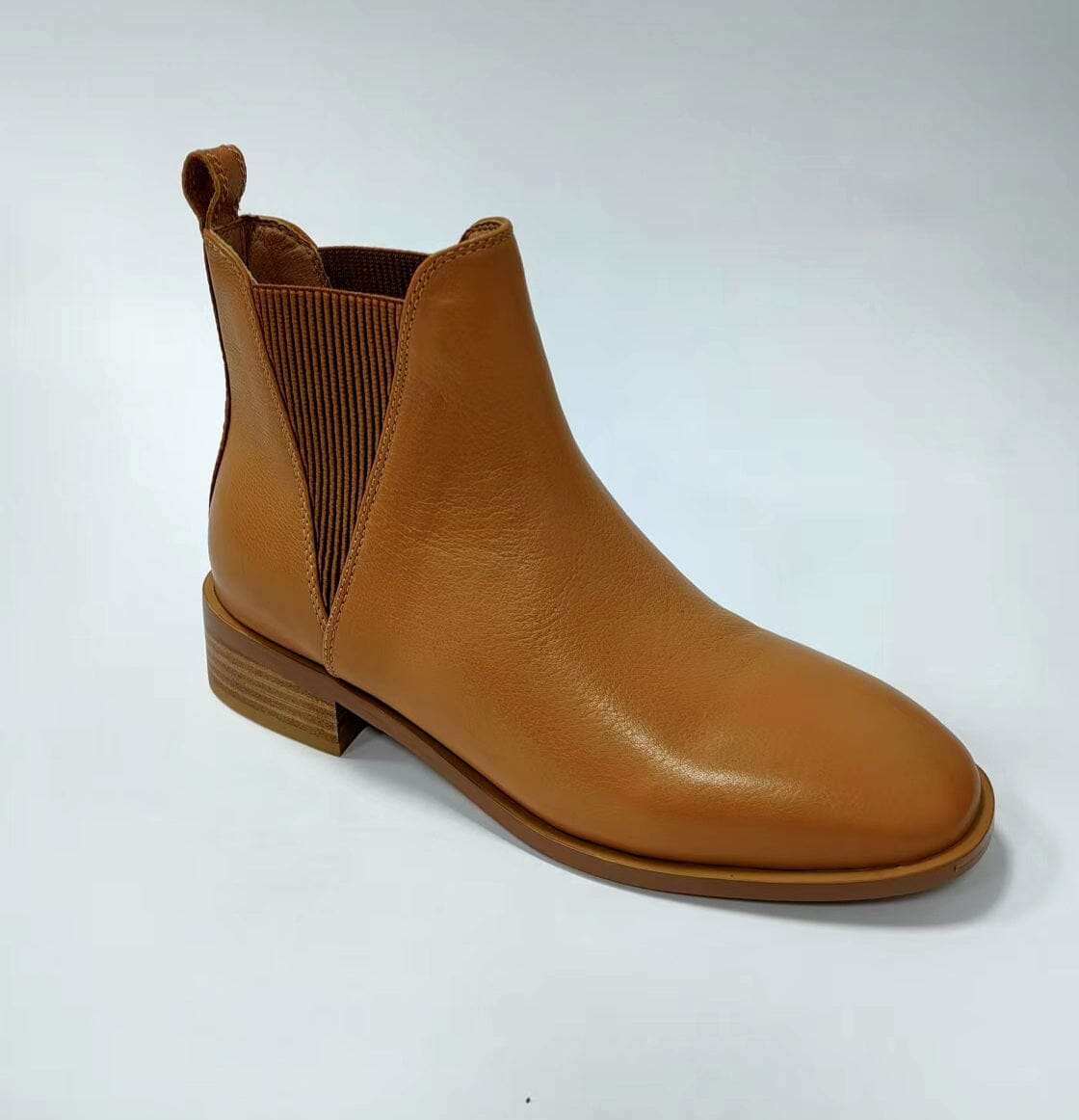 SS25006 Leather boots with elastic detail in Black and Tan Boots Sam Star shoes