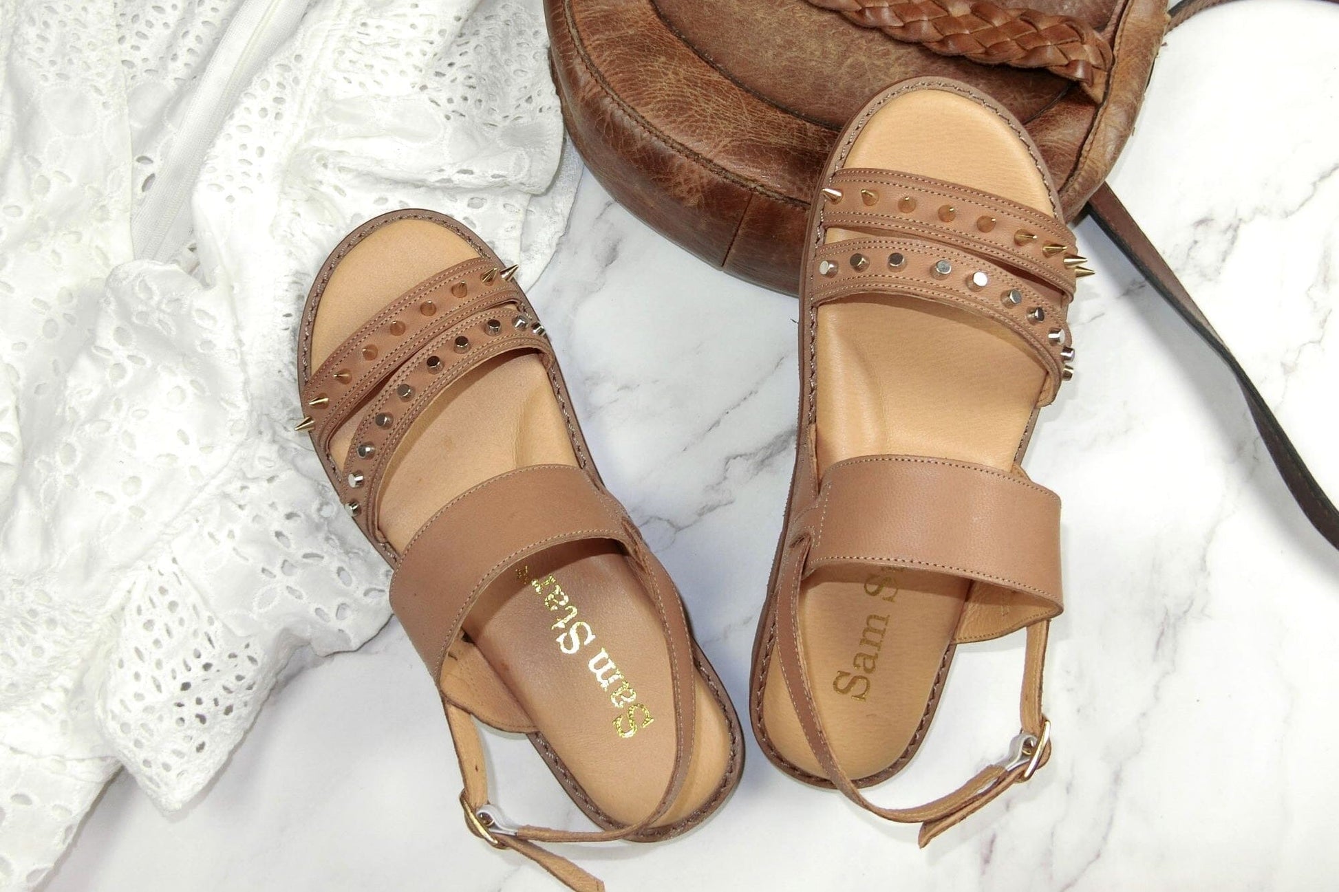 SS22018/19 Leather flat sandals with studs detail Sam Star Shoes Brown 6 (39)