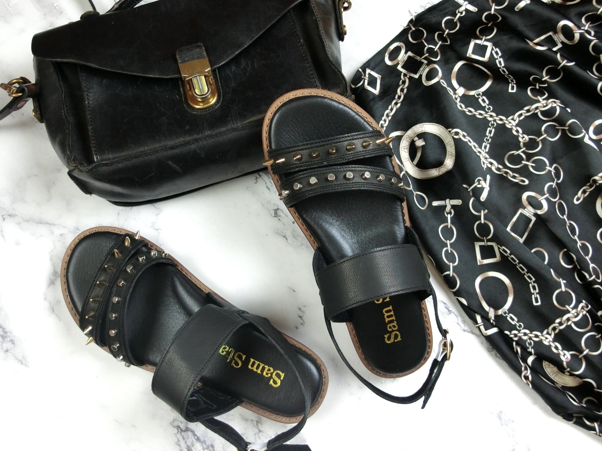 SS22018/19 Leather flat sandals with studs detail Sam Star Shoes Black 7 (40)
