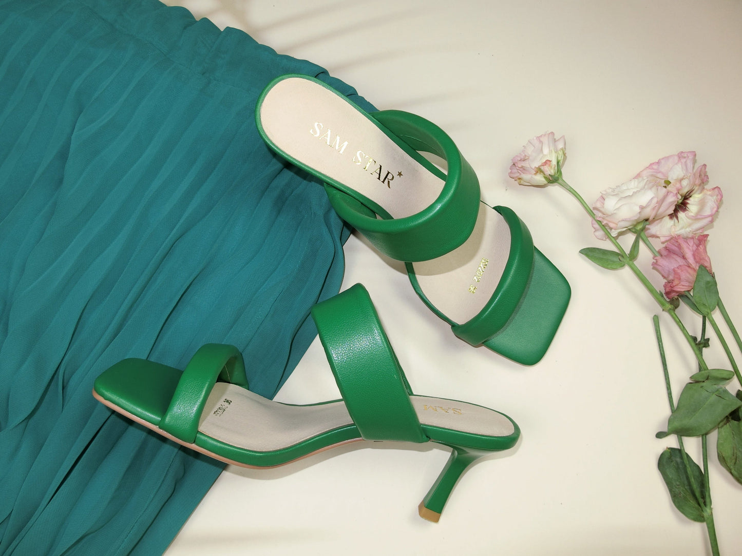 SS22012 Genuine leather puffy straps sandals in Green sandals Sam Star Shoes