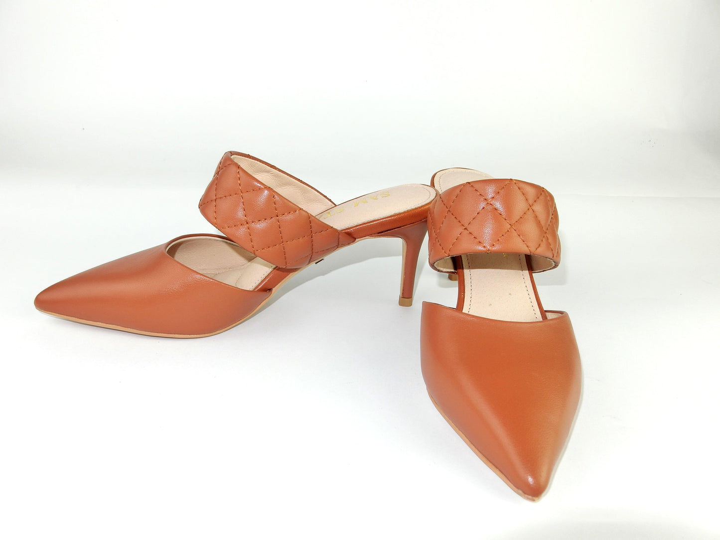 SS22015 Genuine leather court shoes in quilted detail in Tan ladies shoes Sam Star Shoes Tan 39/6