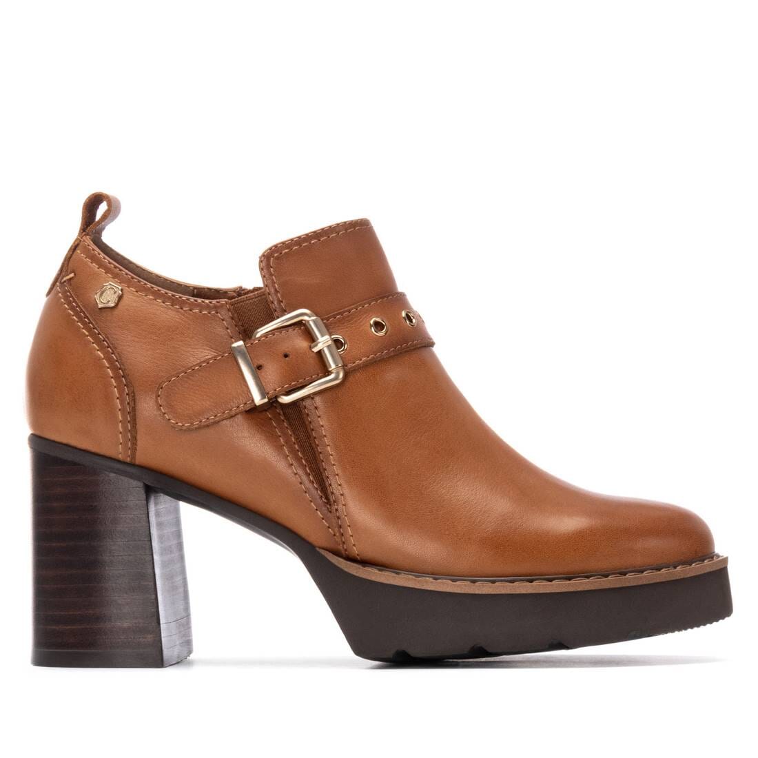 162704 Spanish Leather ankle bootie with buckle in Tan sneakers Sam Star shoes 