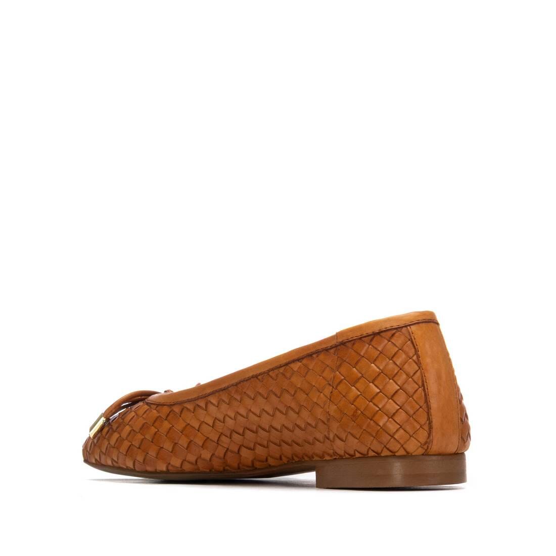 163296 Spanish designed Leather woven pumps in Tan and Gold ( New) Pumps Sam Star shoes 