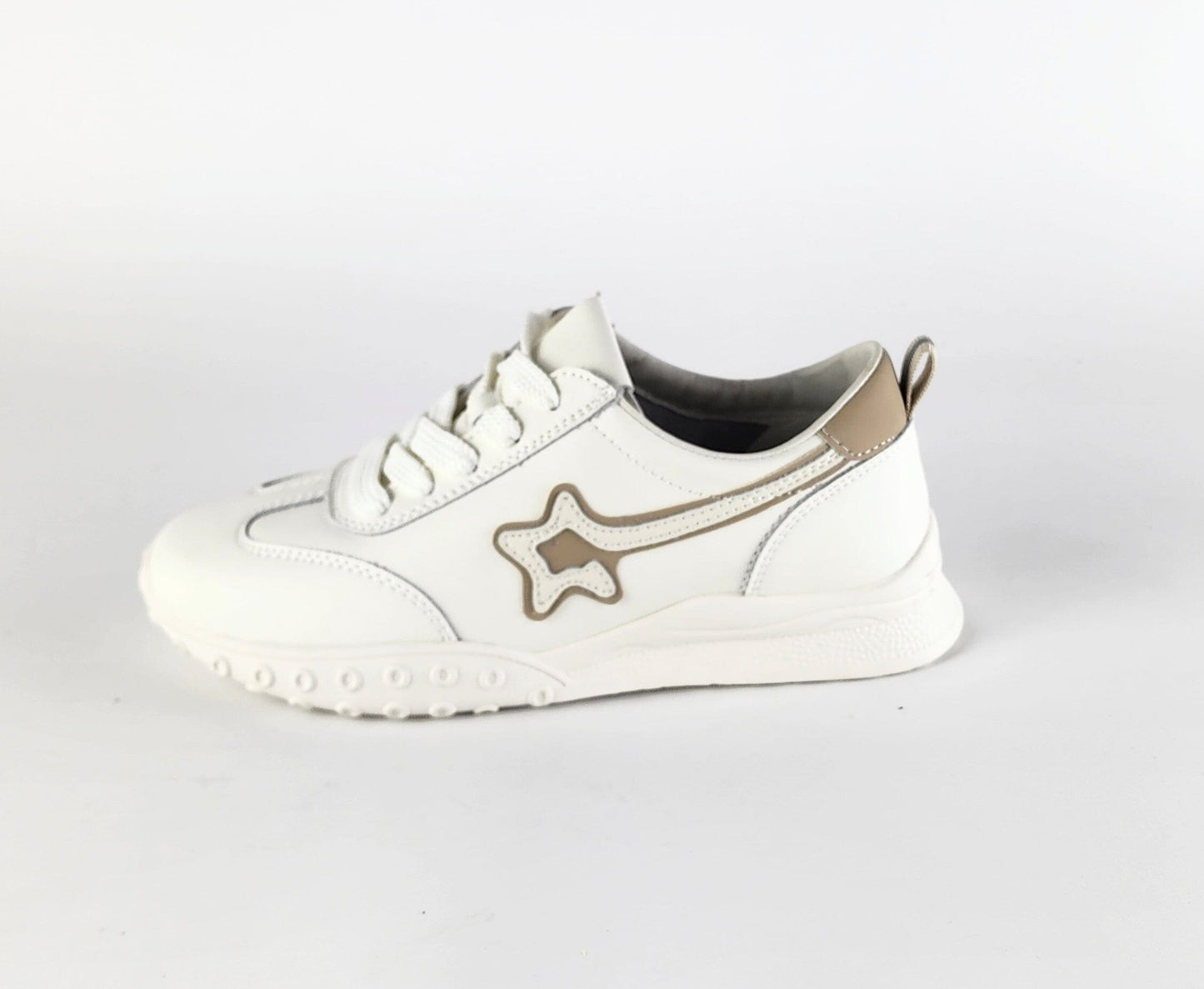 SS23009 White leather sneakers with star and flexible sole sneakers Sam Star Shoes Tan 38 