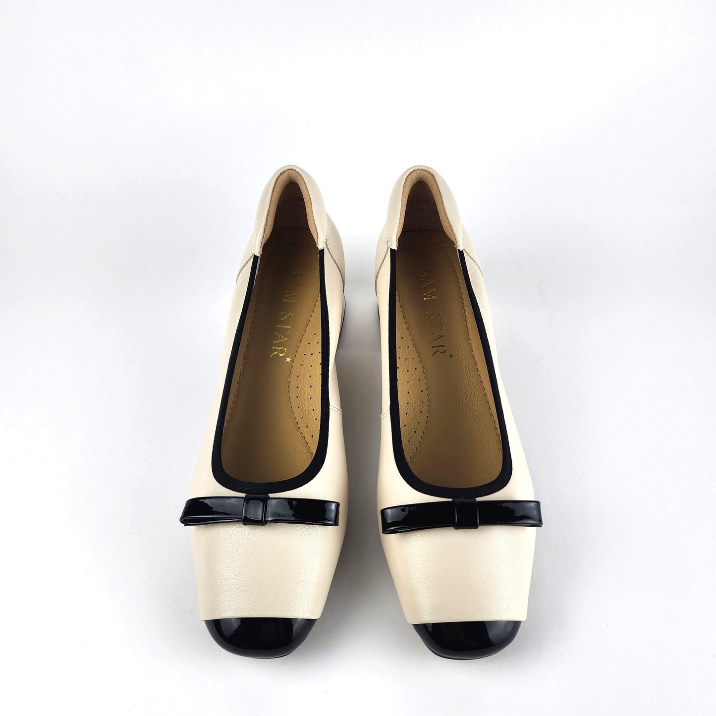 SS26005 Leather pumps with bow in block heel in Black and White (New) Pumps Sam Star shoes 
