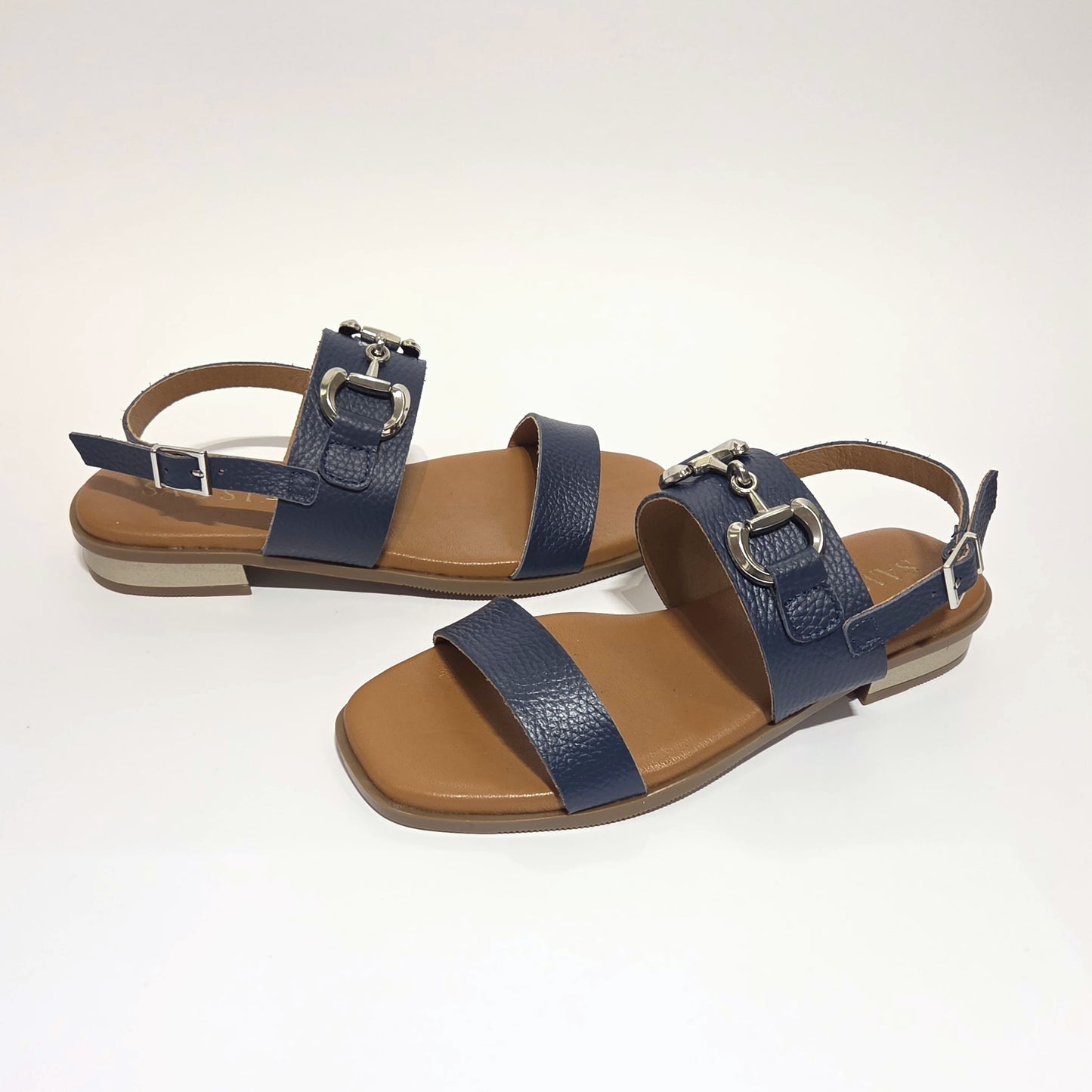 5873 Spanish leather sandals with gold buckle in Navy and white (New)