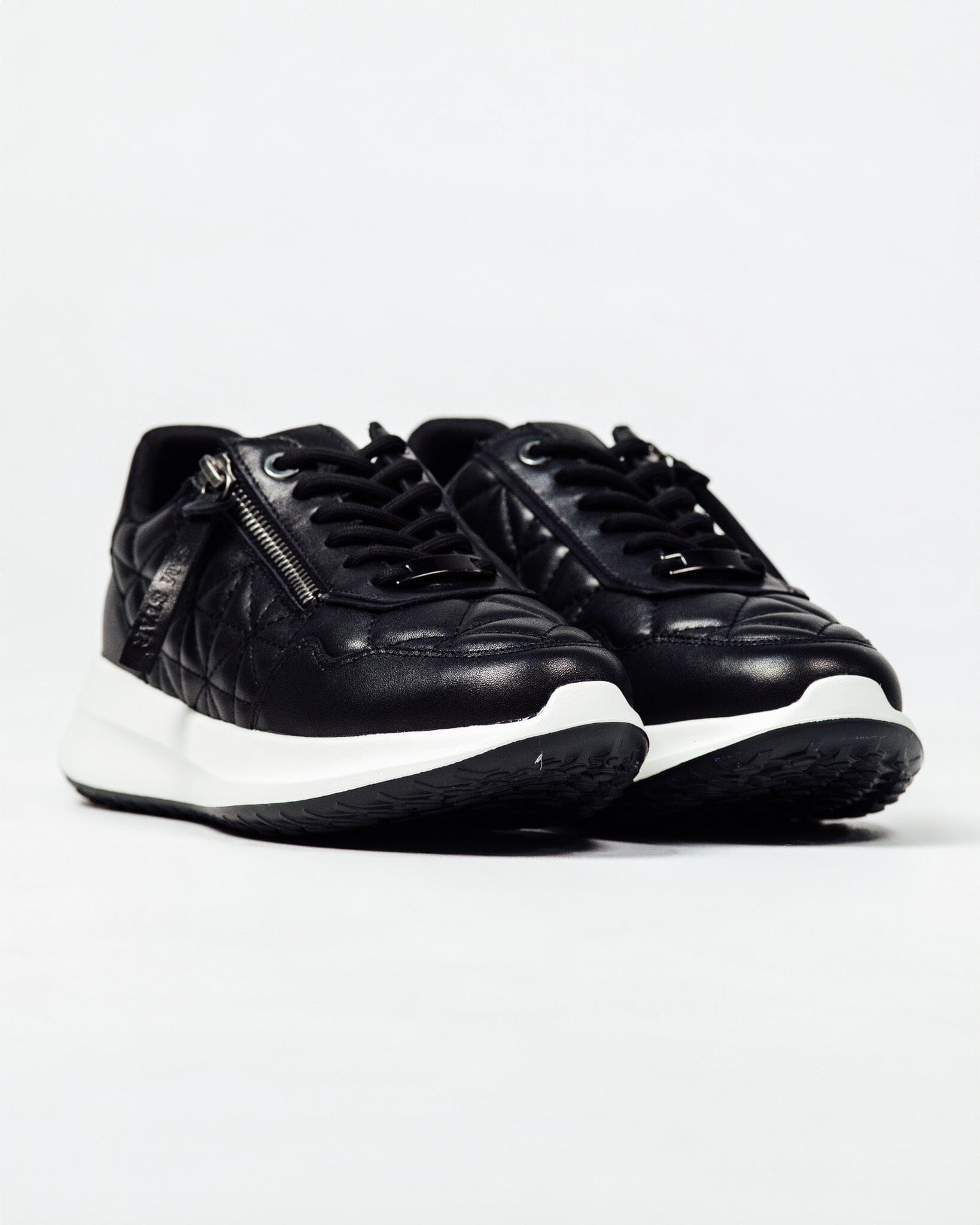 SS26008 Leather sneakers with quilted detail & cushion sole in Black & Tan (New) sneakers Sam Star shoes 