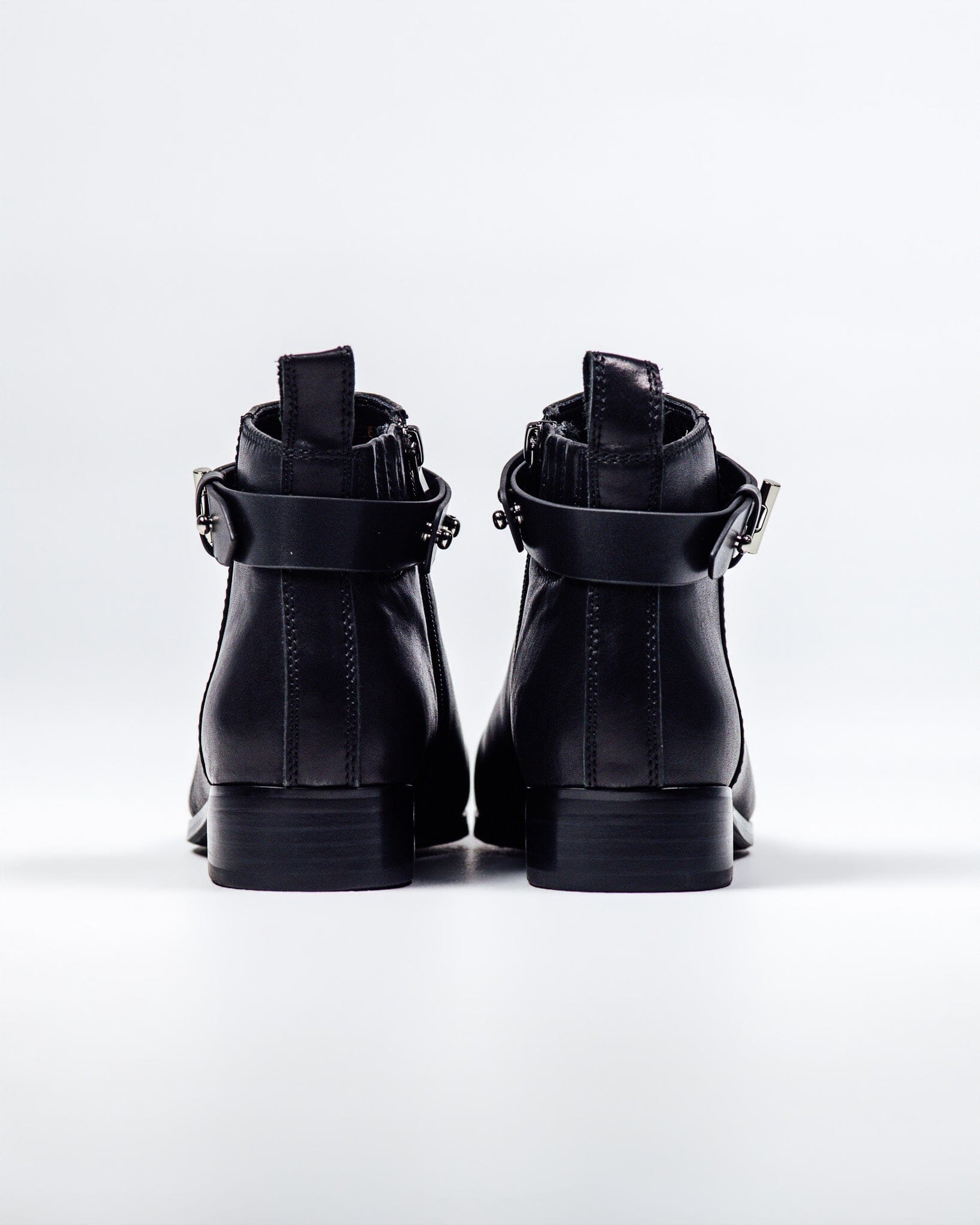 SS26007 Leather ankle boots with removable straps in Black (New) Boots Sam Star shoes 