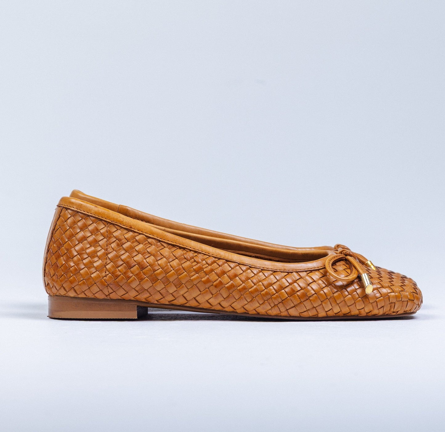 163296 Spanish designed Leather woven pumps in Tan and Gold (New) Pumps Sam Star shoes 
