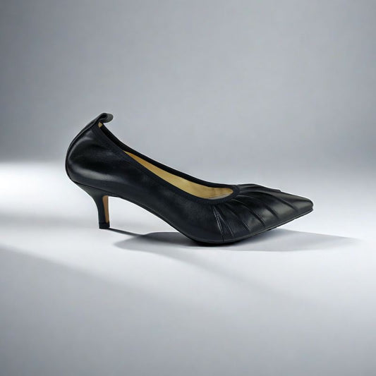 SS24003 Leather court shoes with gathering detail with elastic in Black ladies shoes Sam Star shoes 