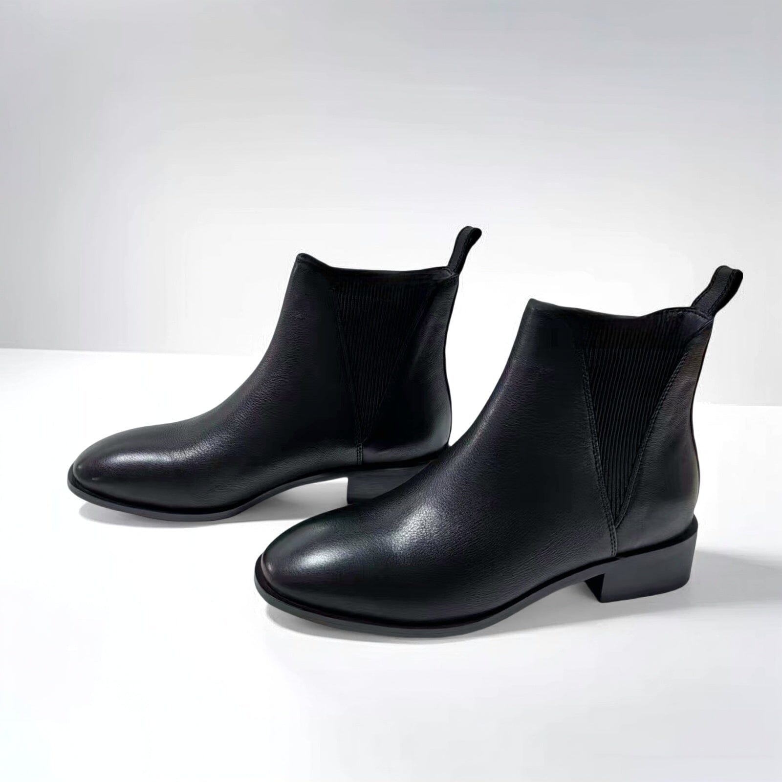 SS25006 Leather boots with elastic detail in Black and Tan Boots Sam Star shoes Black 37 (4) 